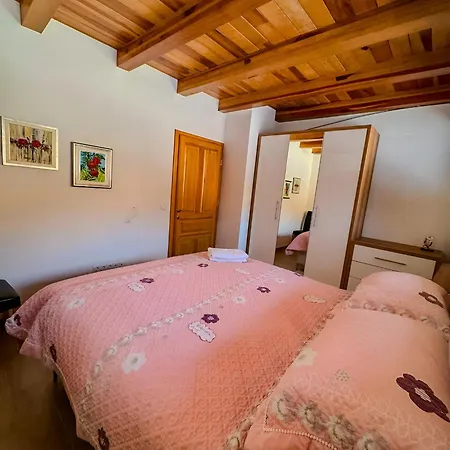 Bjelasnica Alpine Retreat - Cozy Mountain House Near Sarajevo * Trnovo