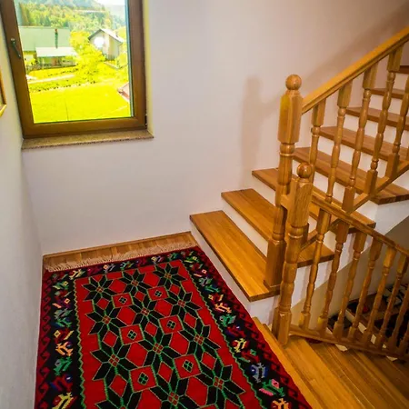 Bjelasnica Alpine Retreat - Cozy Mountain House Near Sarajevo